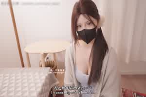 娜娜nana_taipei 同学的妈妈3上集 我的妈妈是色情直播主  背景图片