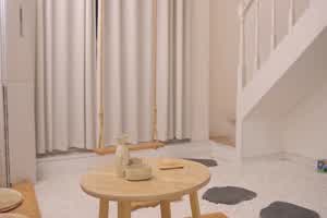 喵喵酱 荡秋千荡一荡就荡去床上干  背景图片