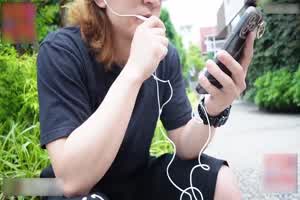 天美传媒 香月怜 要挟性感嫂子  背景图片