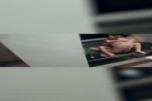 国产顶级淫啪组织【公鸡俱乐部】系列，温泉风吕大乱交，多位知名女模特，聚会群P轰趴1  背景图片