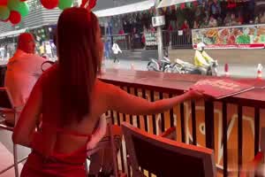 泰国神游与漂酿女神深入做爱实录  背景图片