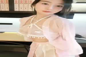 骚货御姐透明蕾丝诱惑  背景图片