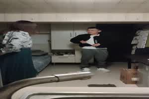 门事件 红姐视频合集 伪娘阿红玩直男系列完整版02  背景图片