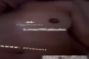 母狗腰狂扭！主视角看不同妞被操  背景图片