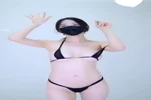 韩国身材皎好小姐姐放送直播露奶  背景图片