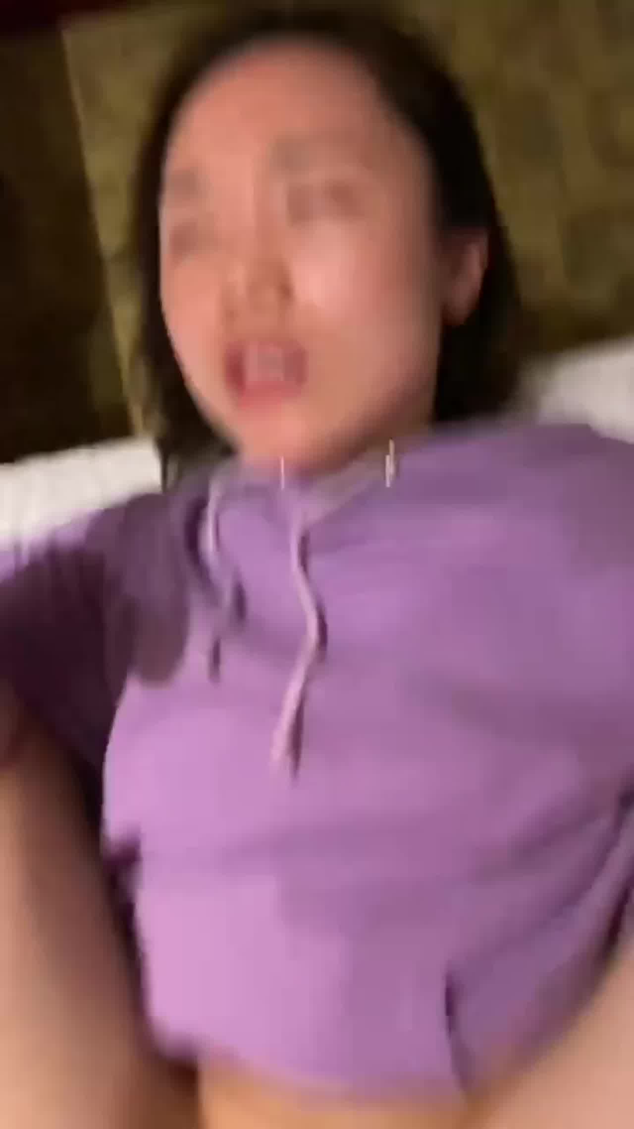  太淫荡了，用力用力，不要停 的剧照1