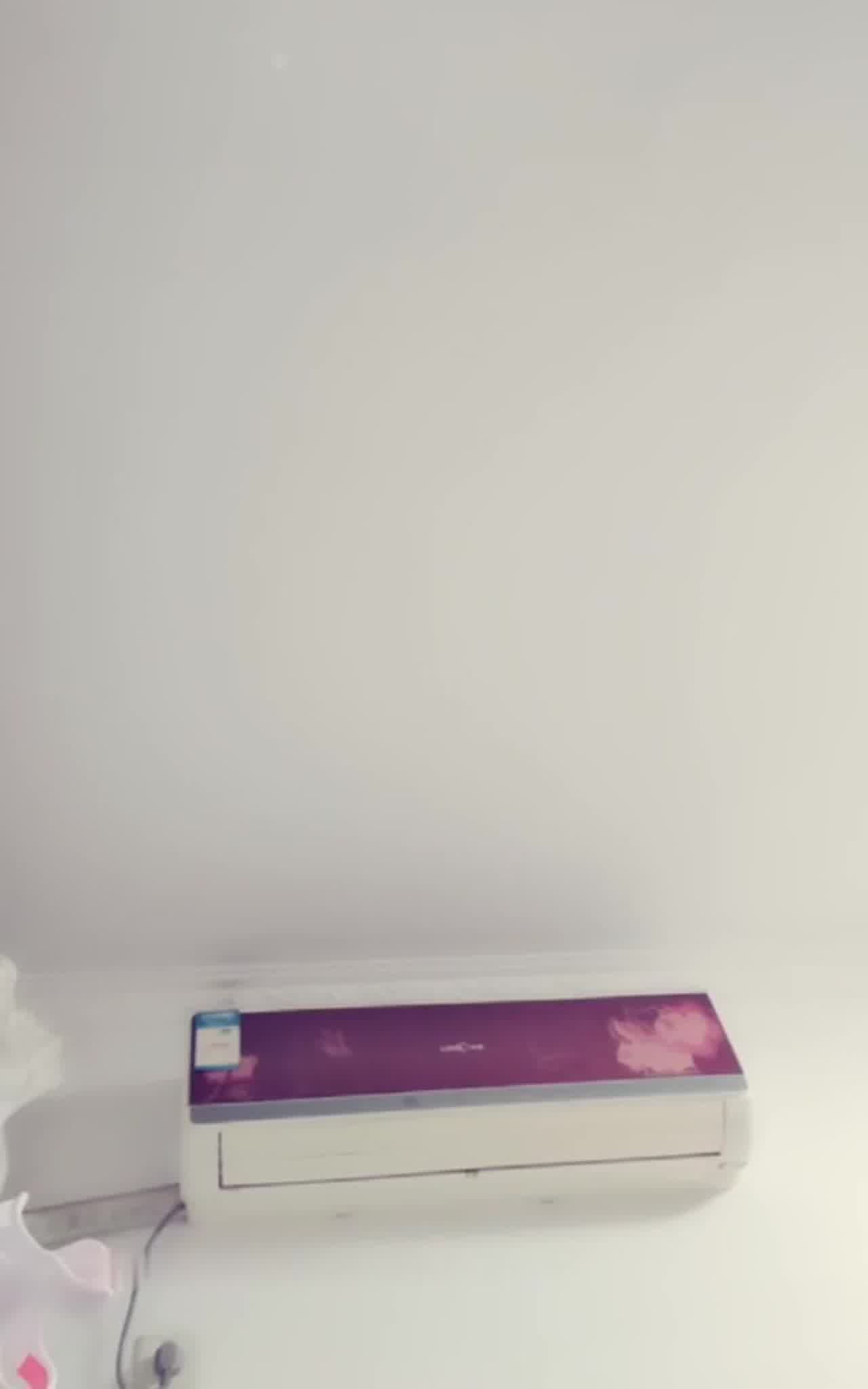  高颜值美女和炮友直播啪啪天使面容魔鬼身材极品 的剧照5