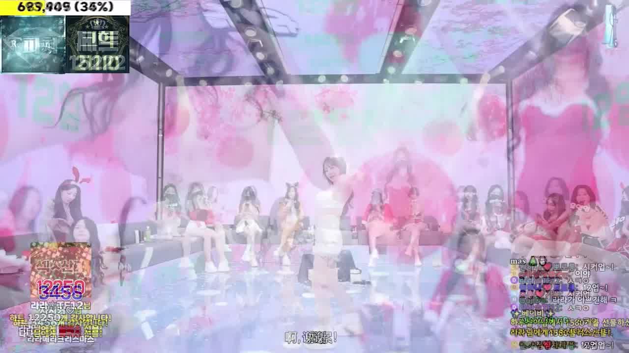  恳请哥哥们观看的骚气制服性感热舞♥PART2 的剧照8