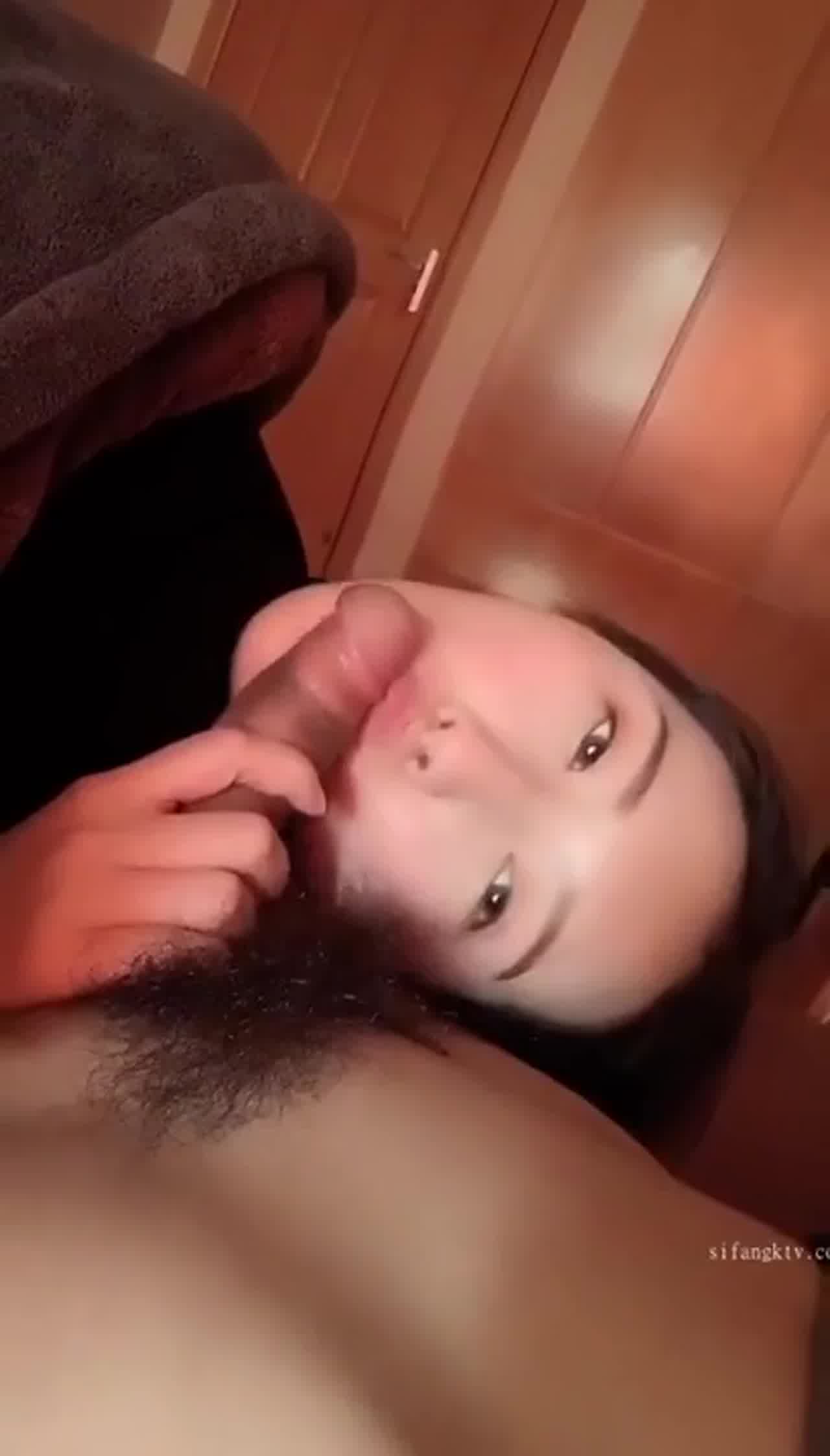  淫靡私生活 人前女神人后母狗 的剧照8