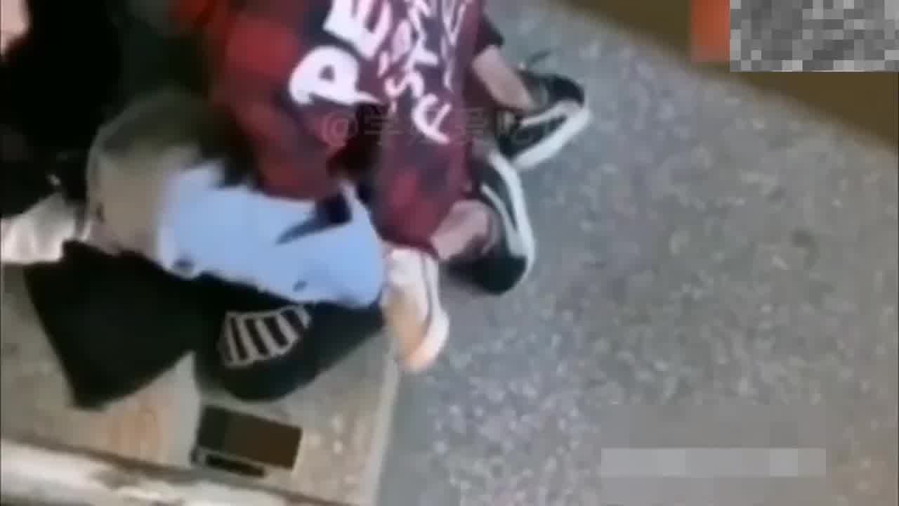  各地学生妹被强奸、蹂躏、霸凌。惨遭虐待大合集！ 的剧照4