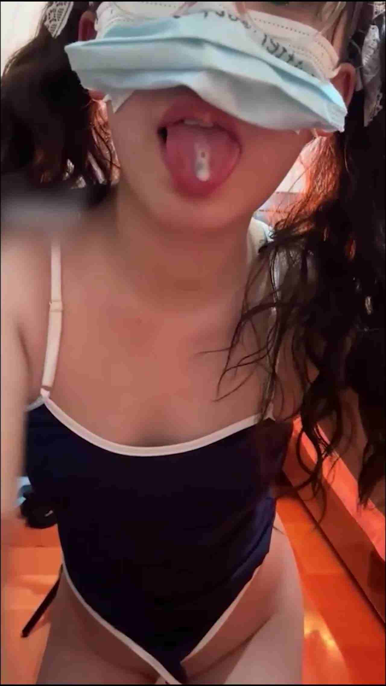  青春无敌推特人气极品萝莉可甜可盐百变舞姬 的剧照3