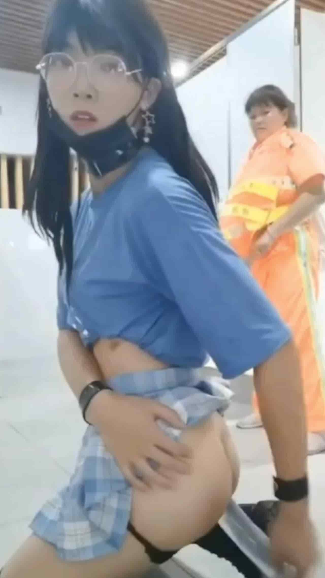  保洁阿姨见怪不怪了…… 的剧照8