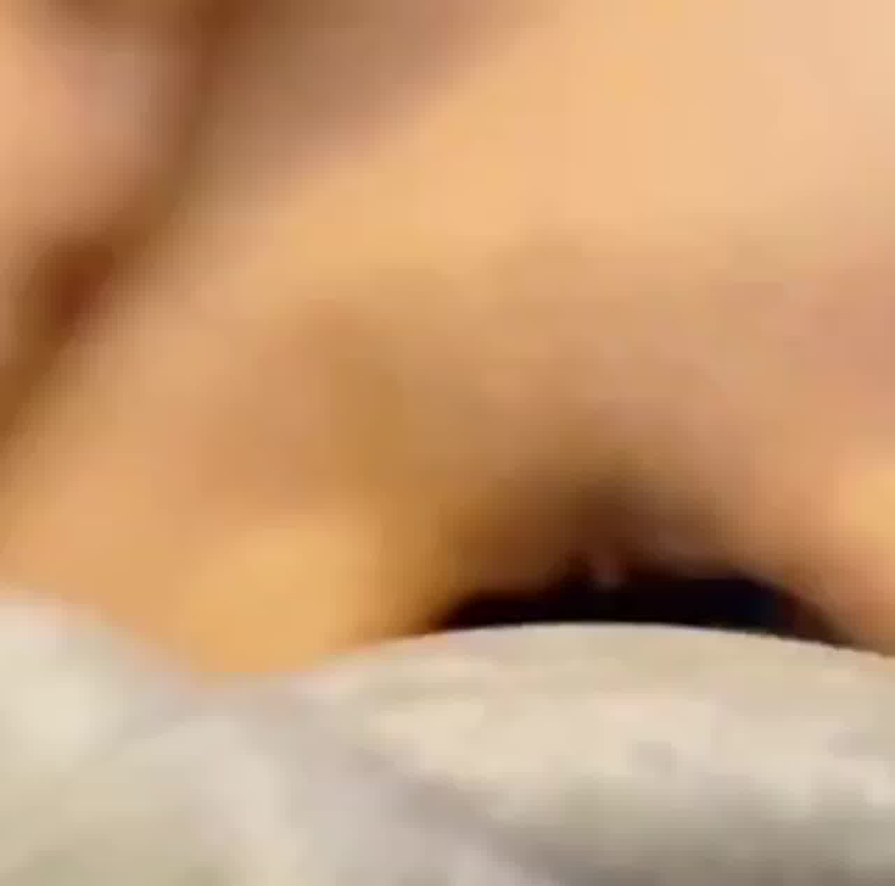  swag 妹妹来我家必须干她一炮 （下） 的剧照9