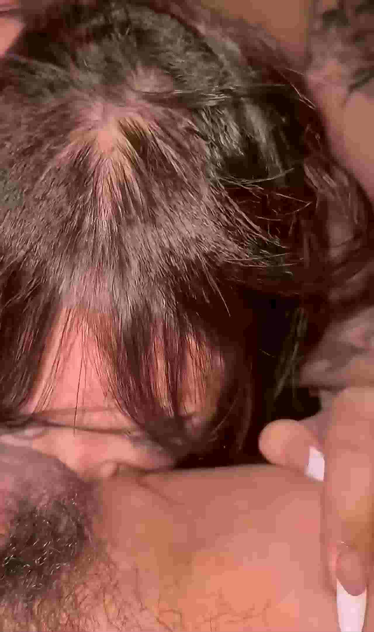  调教坦克型刺青反差的母狗 的剧照7