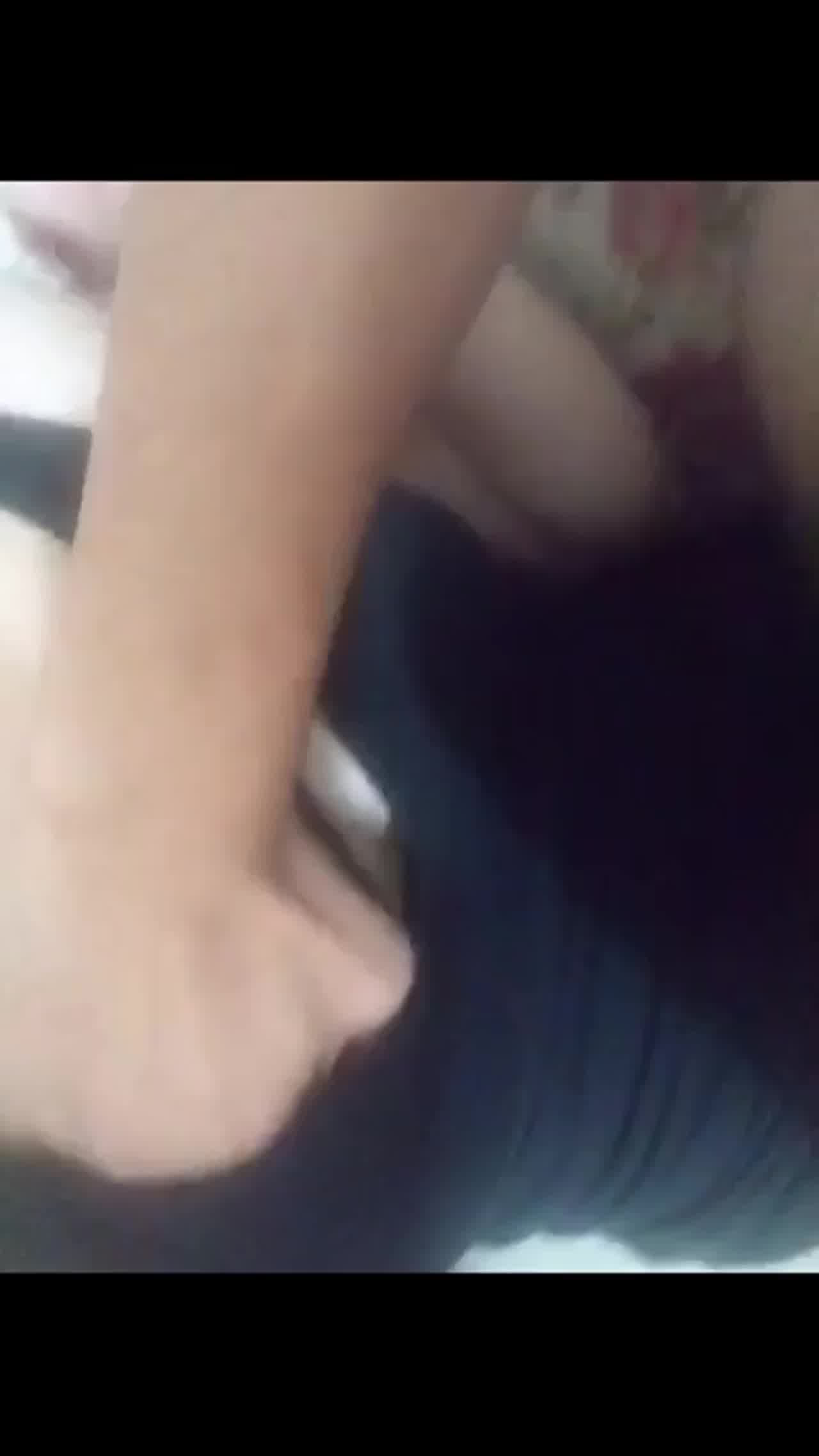  黑丝黑丝黑丝 的剧照2