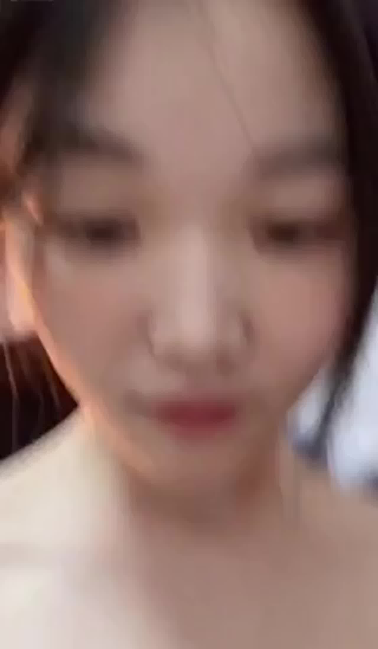  性感妹妹 的剧照1