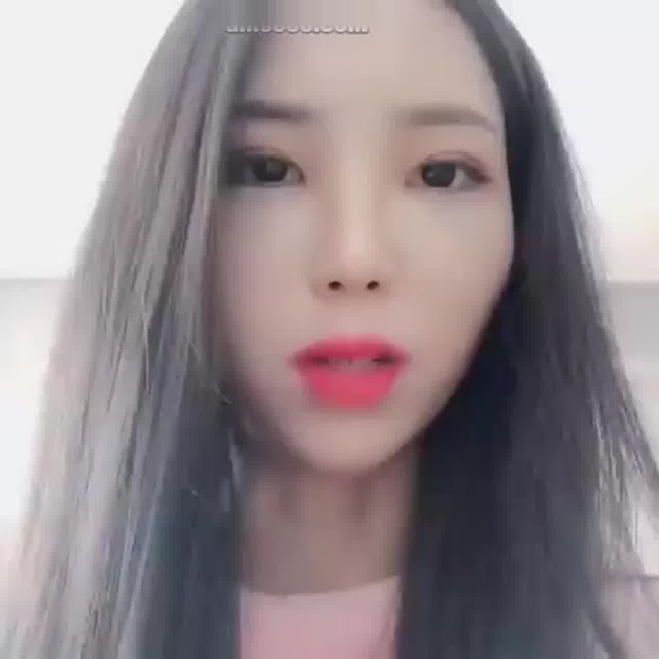  极品健身妙龄女神，这颜值这身材打十分一点不过分 的剧照5