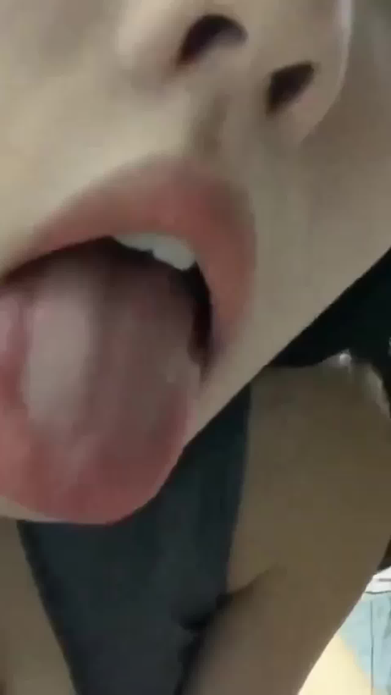  妳看妳这骚样的 的剧照4