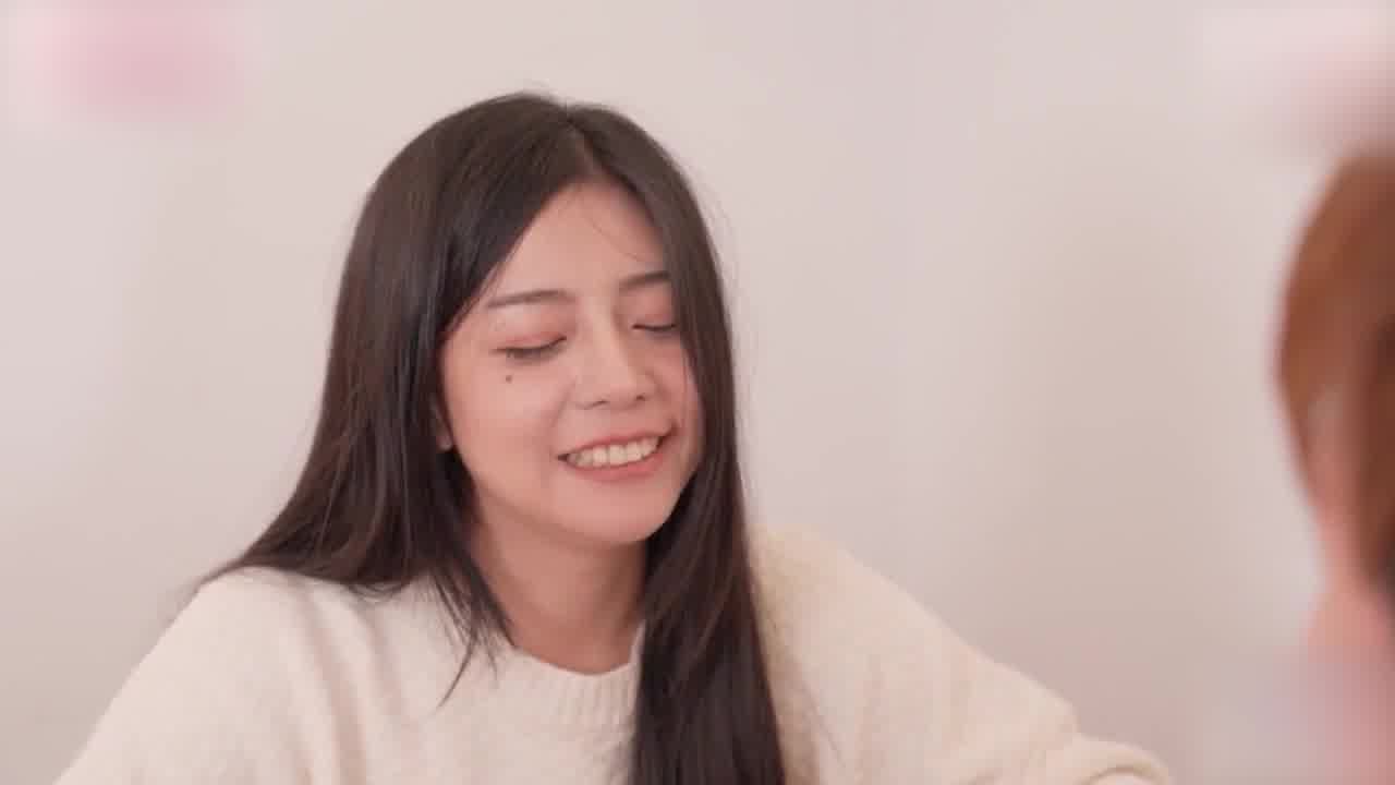  皇家华人 宋雨川 暧昧清纯失恋妹 秘密交合禁忌SEX 的剧照2