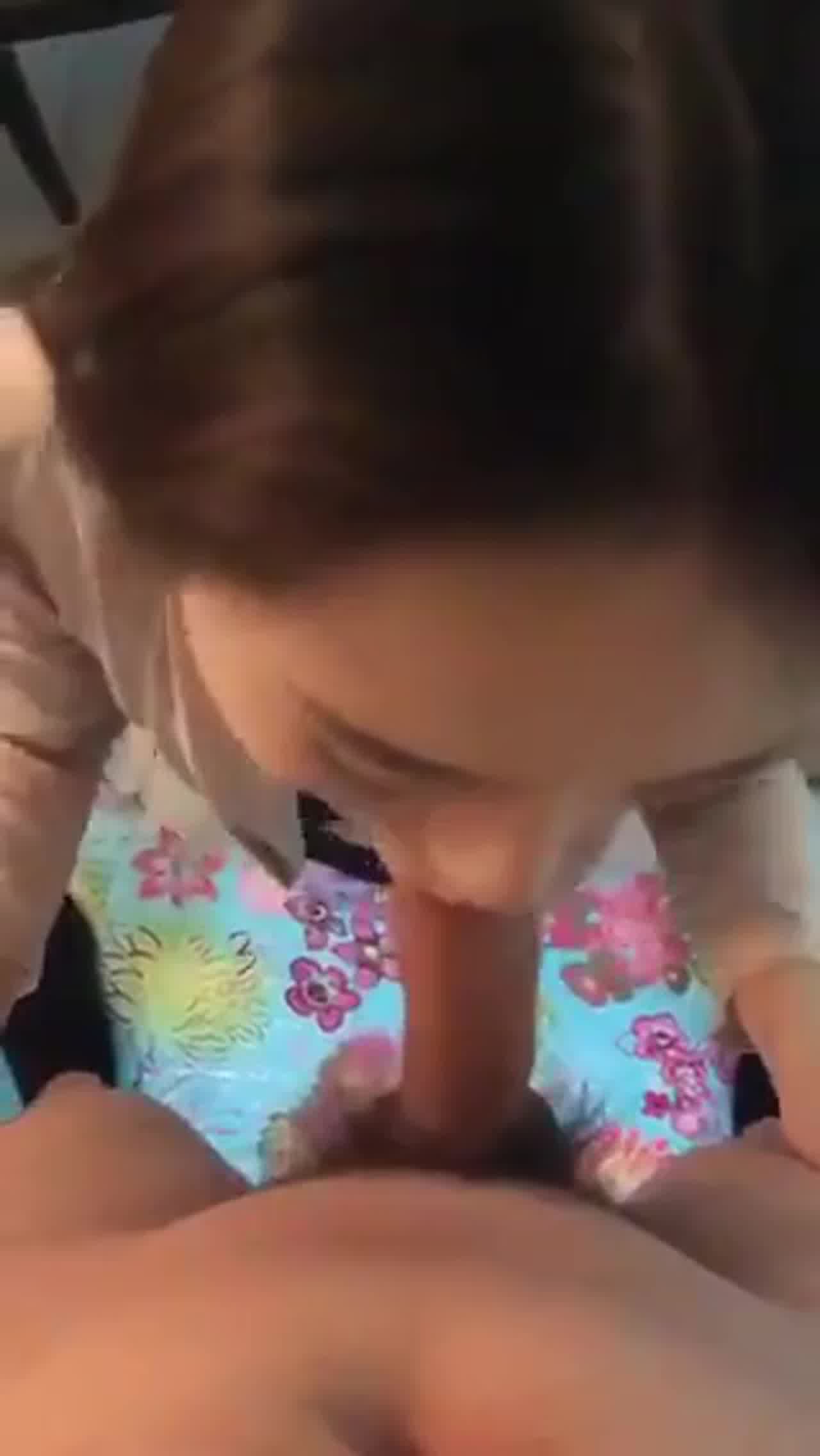  最美吃鸡小姐姐 的剧照10