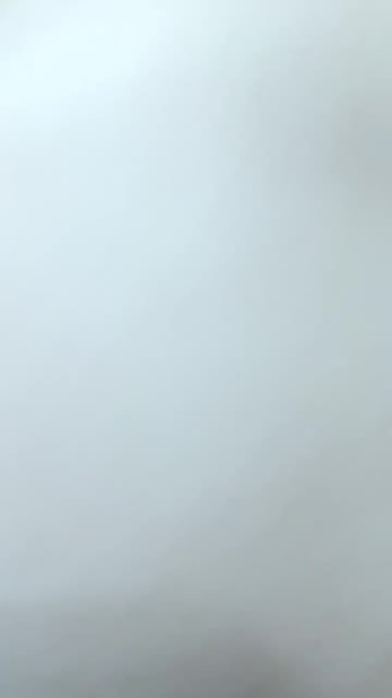  反差婊母狗群泡流出sm尿进逼里面 的剧照7