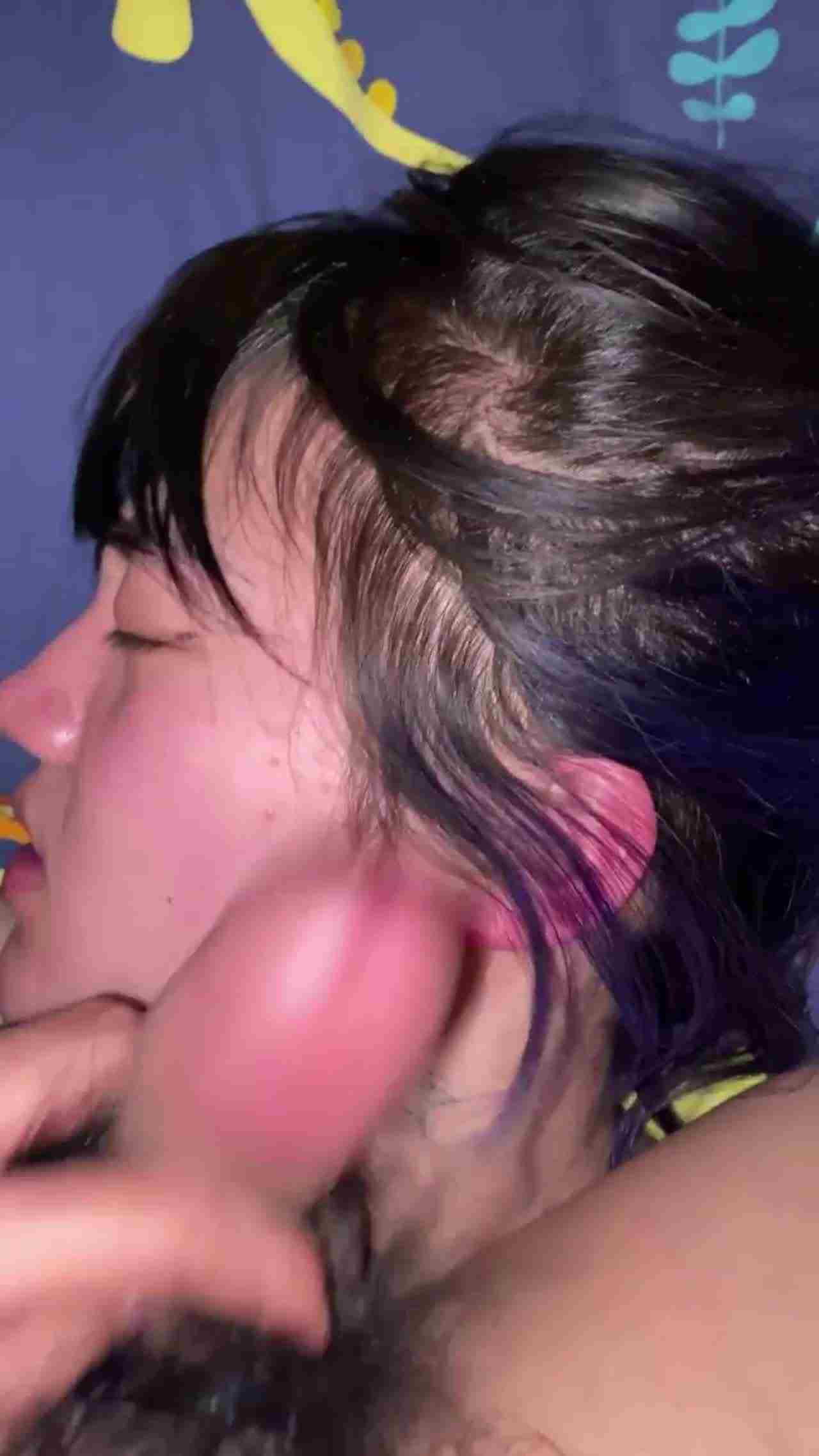  欠调教是不是阿鸡巴都不吃阿 所以用捆绑来玩弄一下 的剧照10