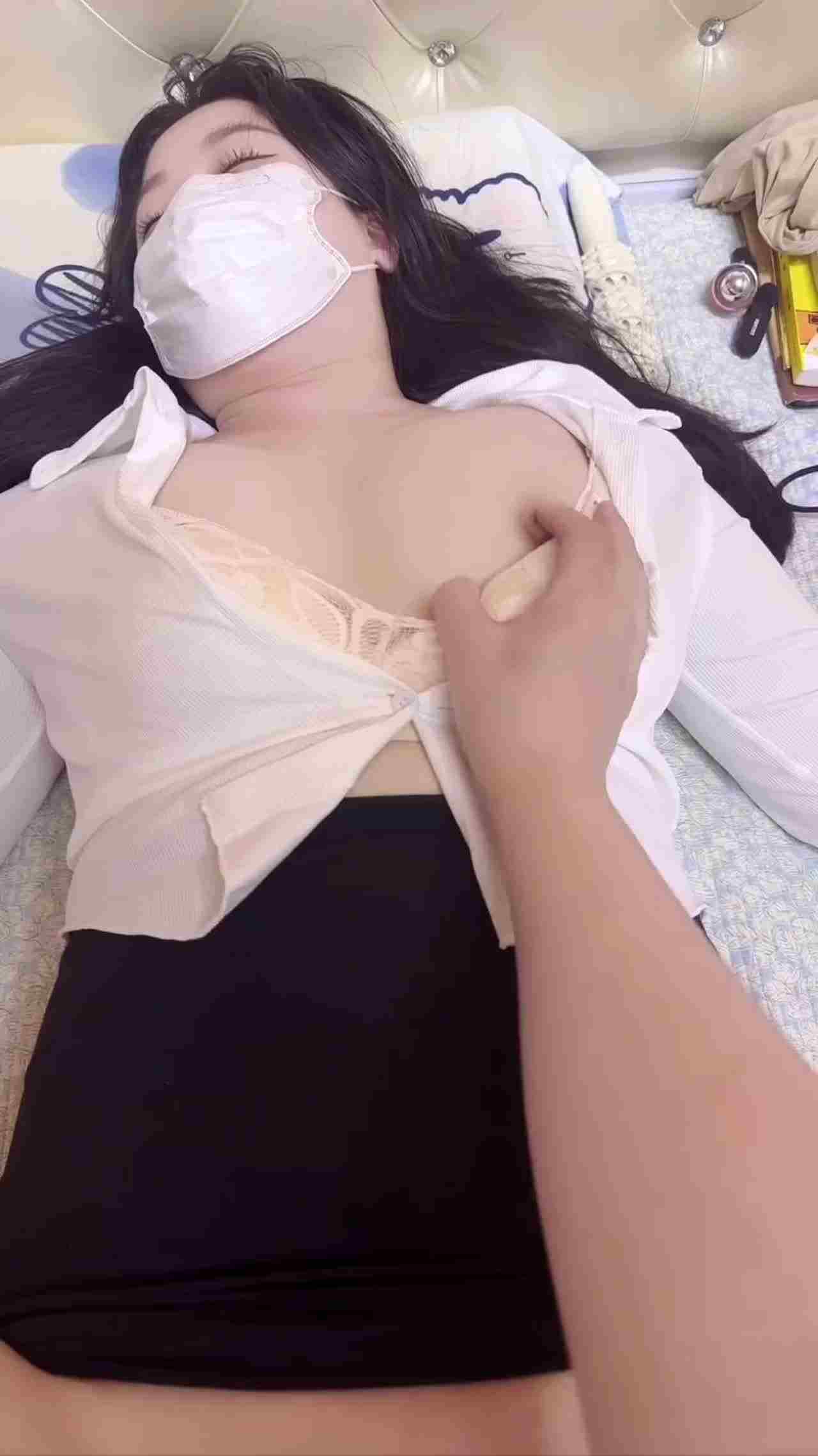  【原创】和媳妇做爱记录!我老婆的肥穴 的剧照3